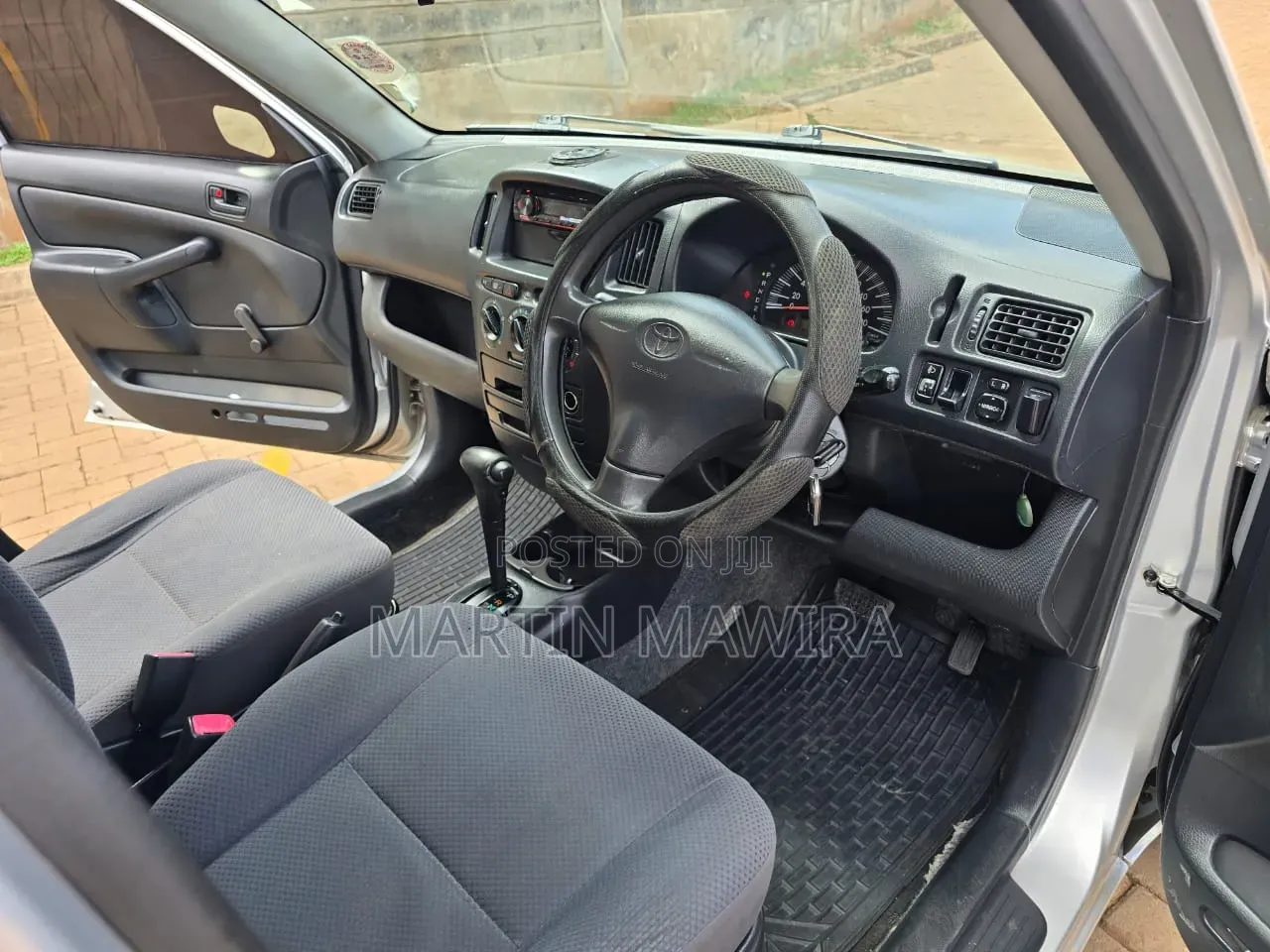 Toyota Probox 2011 Silver