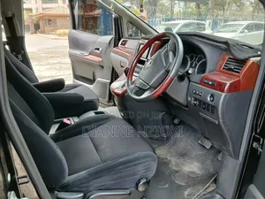Toyota Vellfire 2010 Black