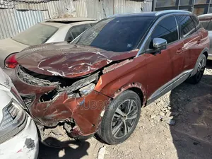 Peugeot 3008 2015 Orange