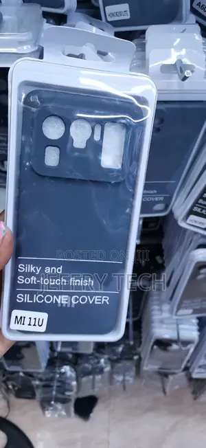 Dark Blue Silicone Protective Phone Cover for the Xiaomi Mi 11 Ultra