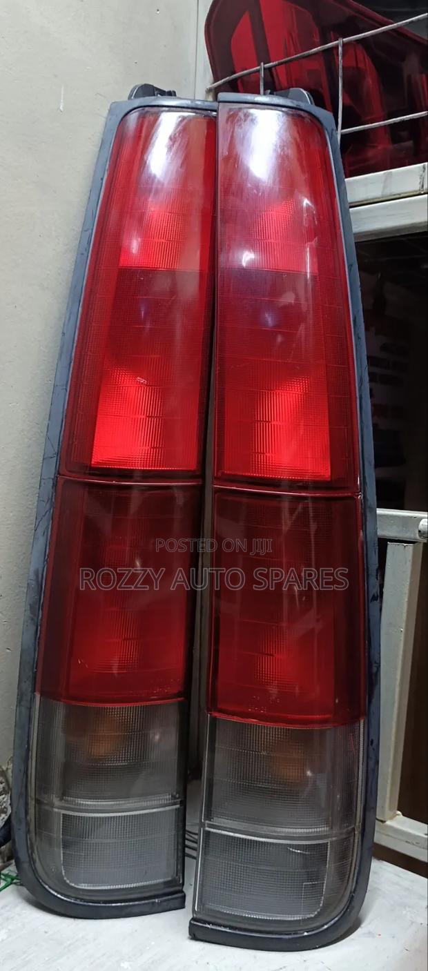Noah Old Taillight - thumbnail 2