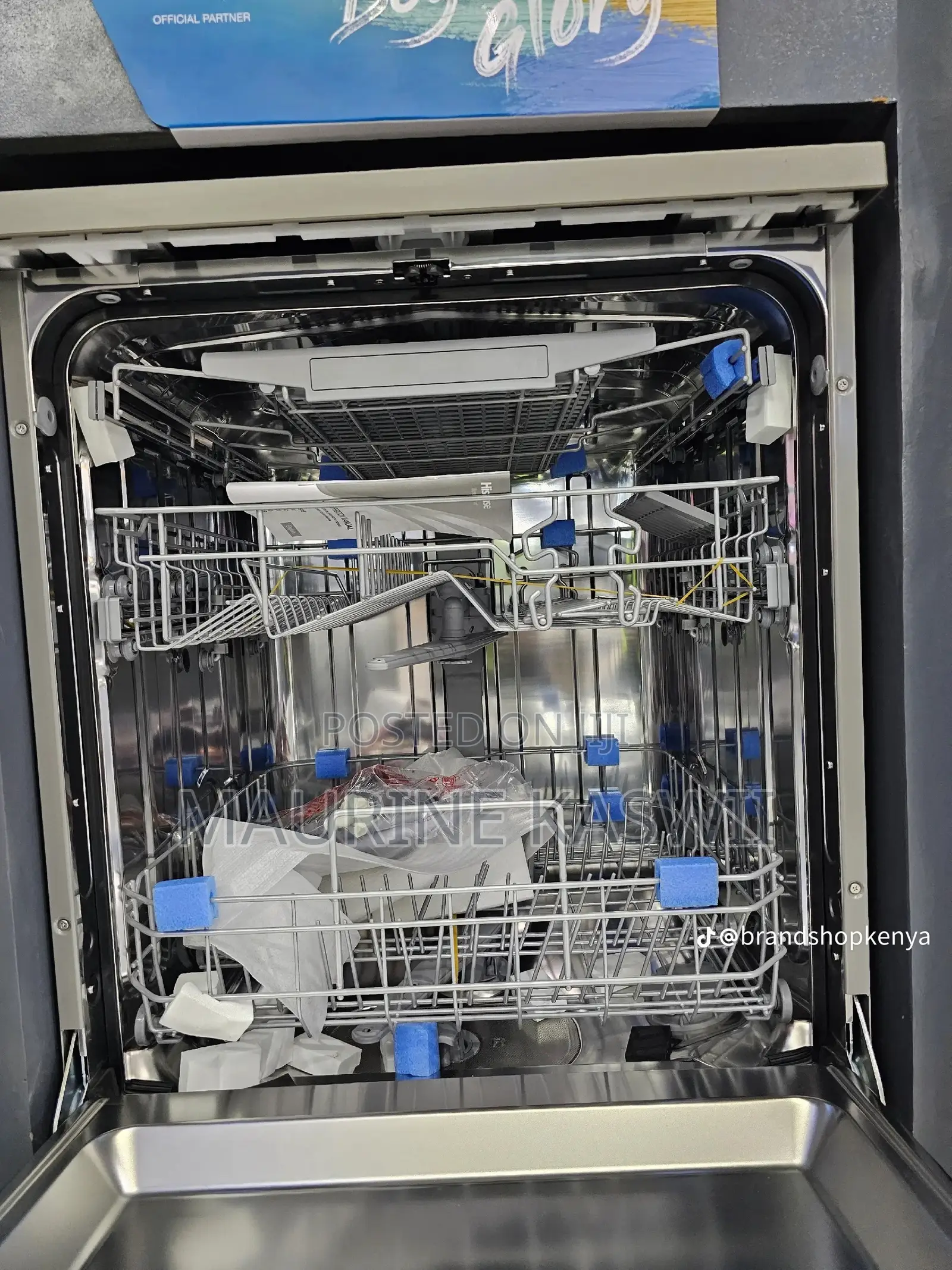 HISENSE SILVER DISHWASHER 15 Place Settings
