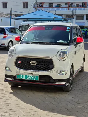 Daihatsu Cast 2019 White
