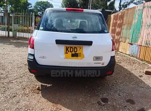 Nissan Advan 2014 White