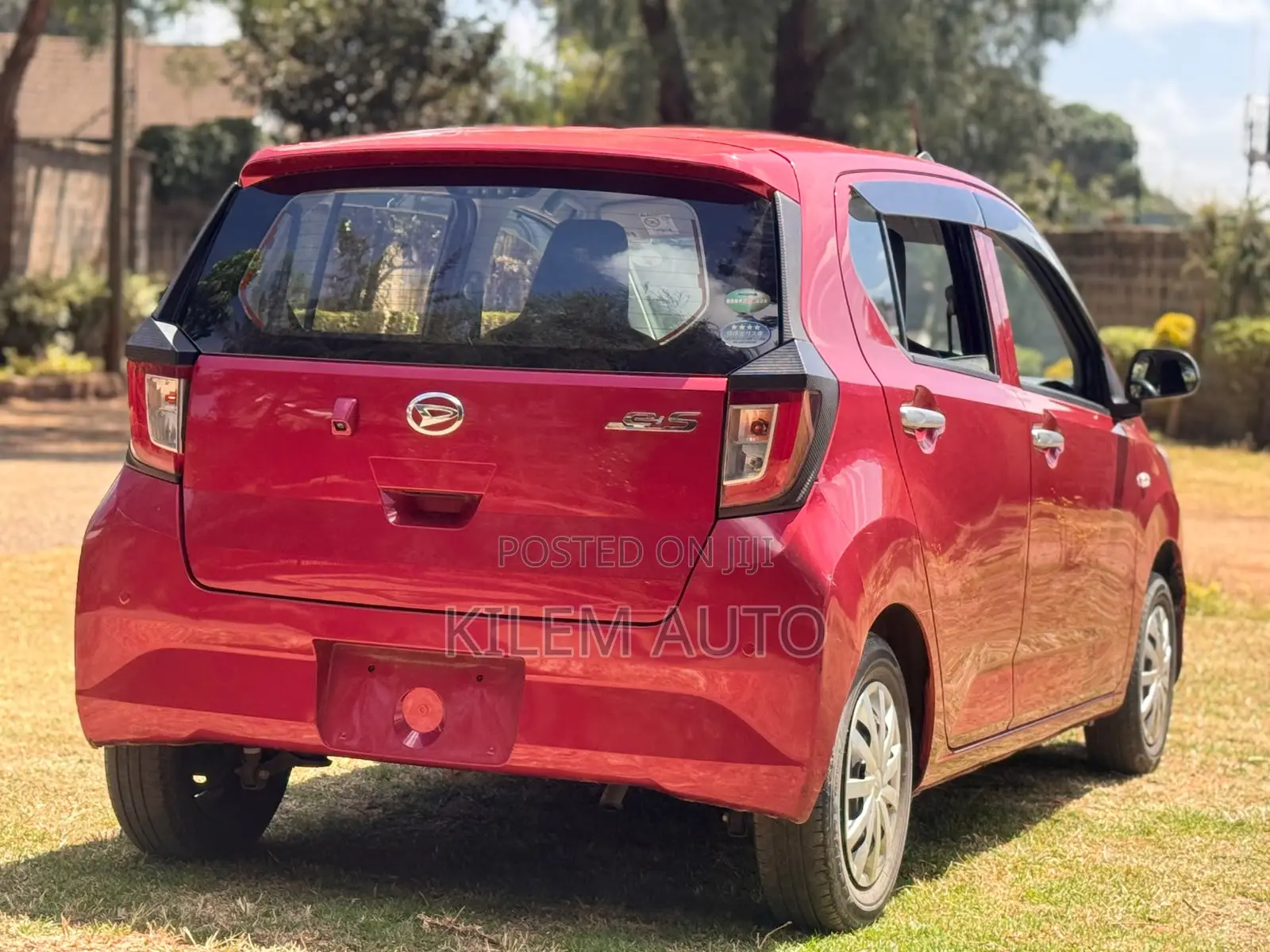 Daihatsu Mira 2019 Red