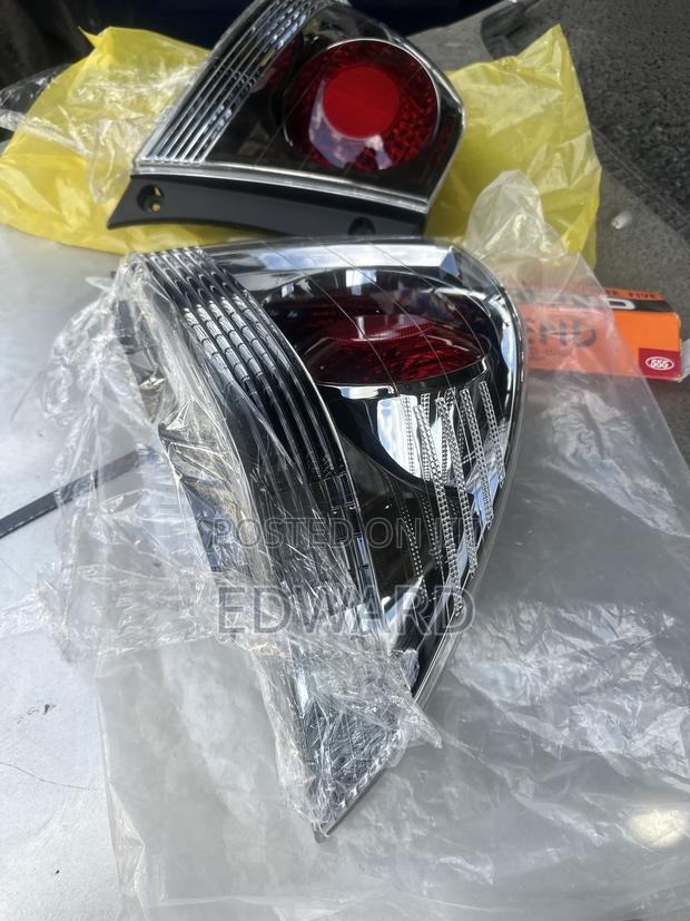 Altezza Tail Lights - thumbnail 2