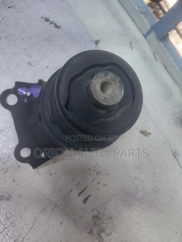 Vezel Engine Mounting - thumbnail 3