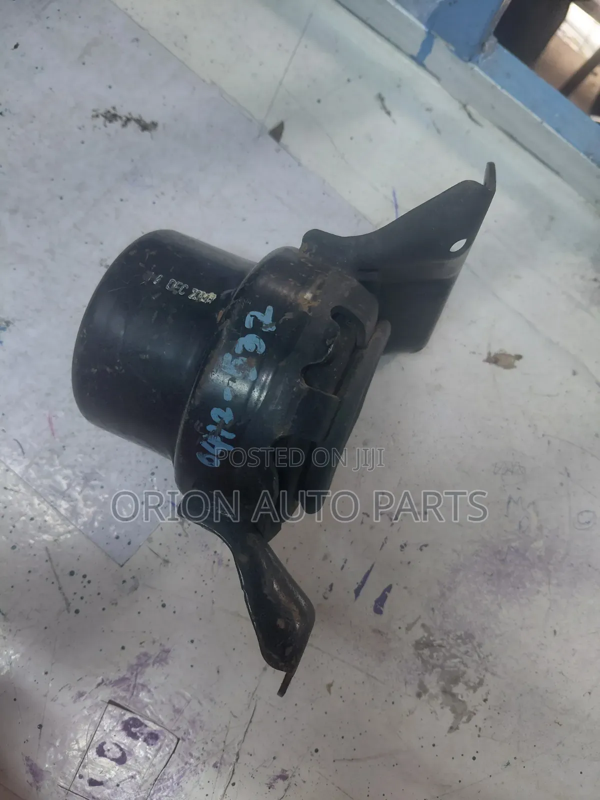Vezel Engine Mounting
