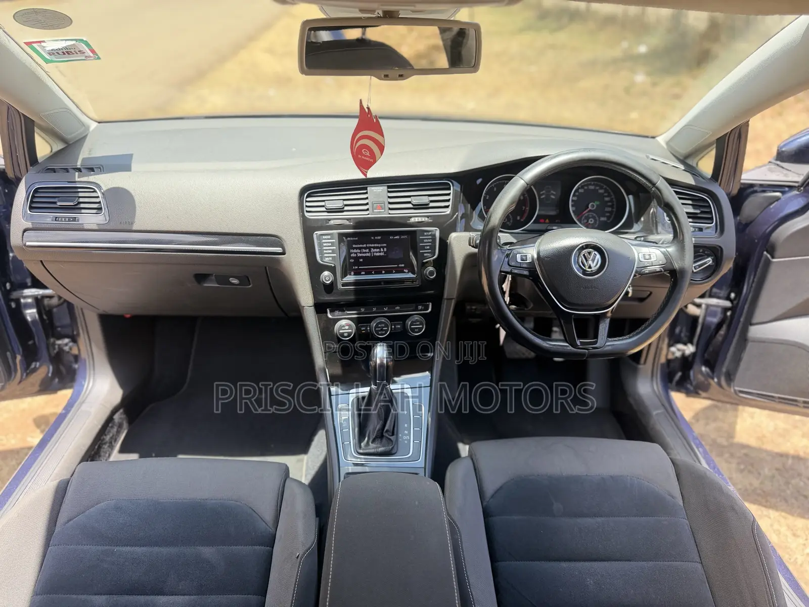 Volkswagen Golf 2013 Blue