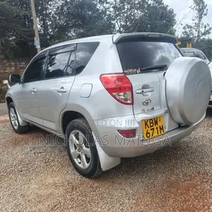 Toyota RAV4 2007 Silver