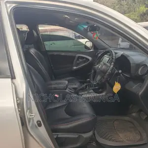 Toyota RAV4 2007 Silver