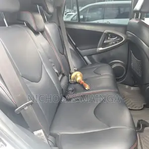 Toyota RAV4 2007 Silver