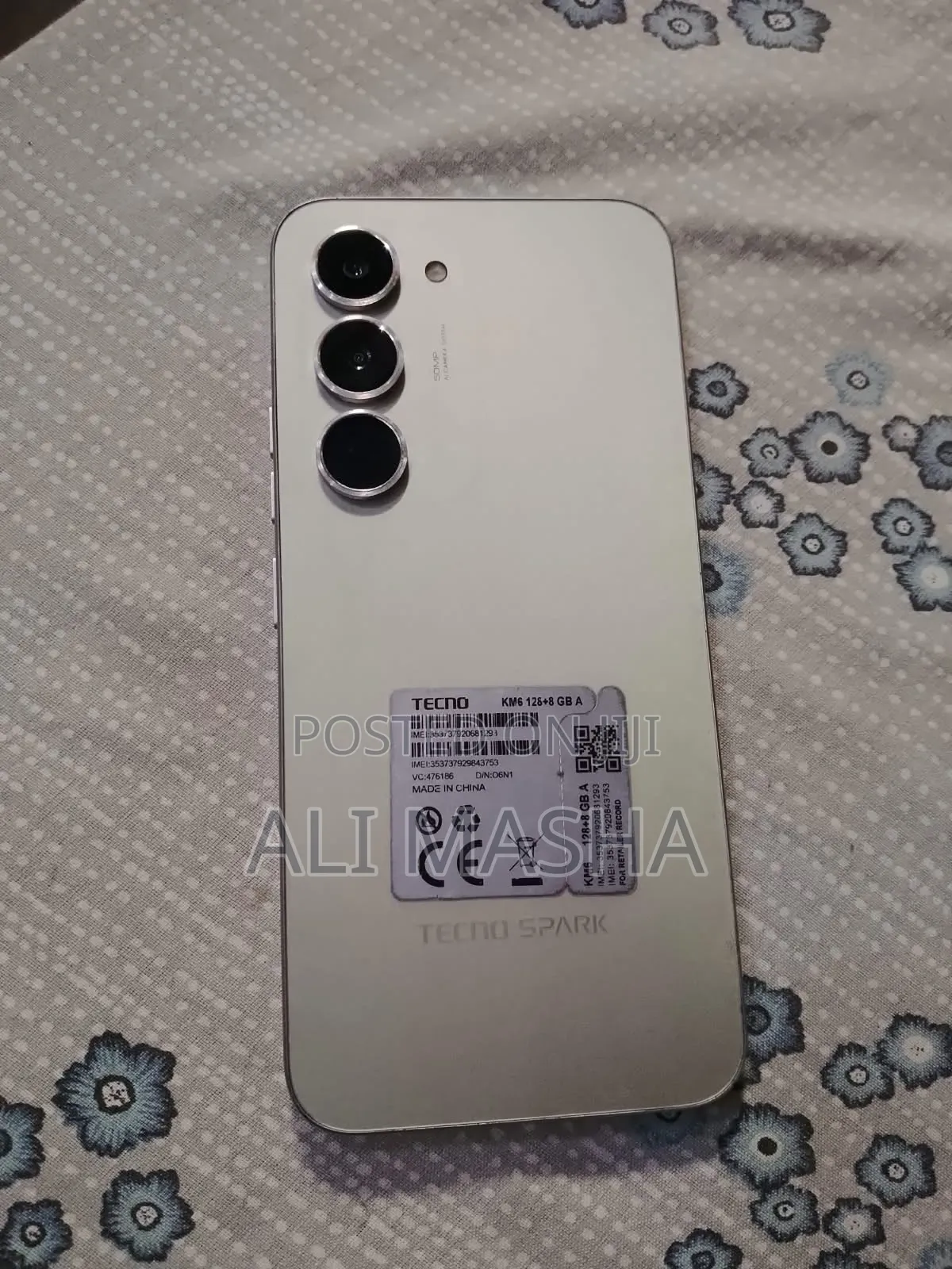 Tecno Spark 40 Pro 128 GB Silver