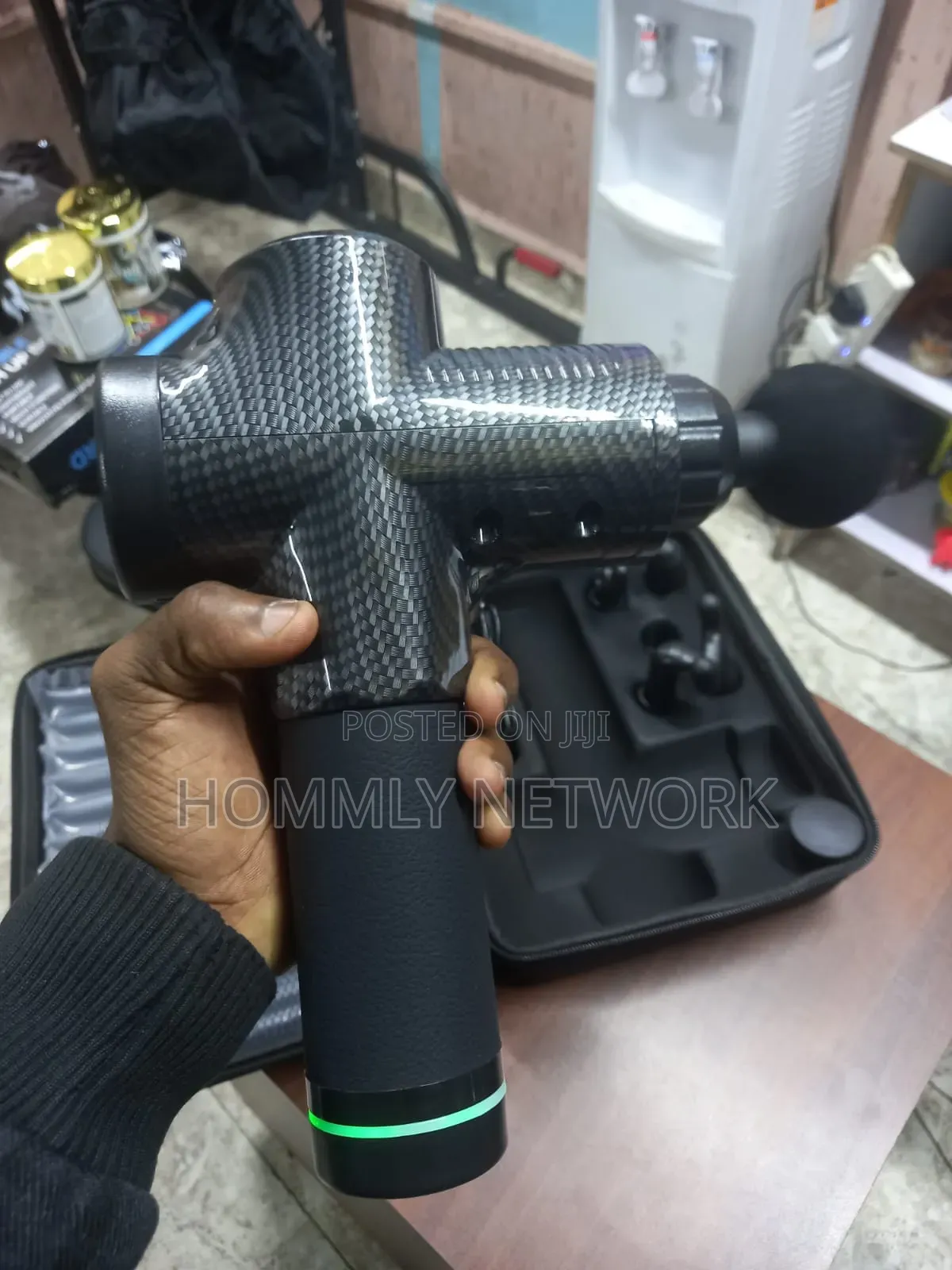 Therapy Massage Gun With 6 Different Heads