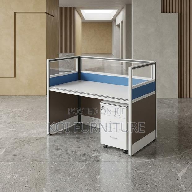 Workstation; One-User Blue Ergonomic Workstations - main view