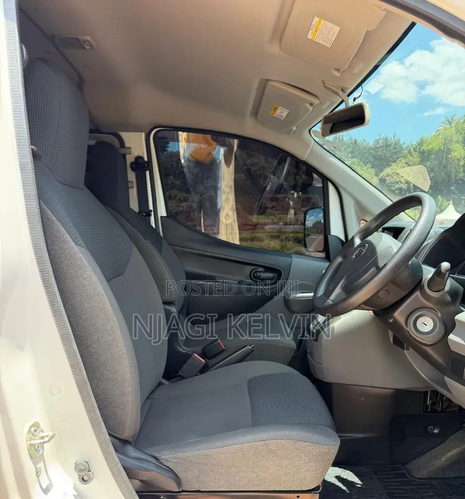 Nissan NV200 2018 White