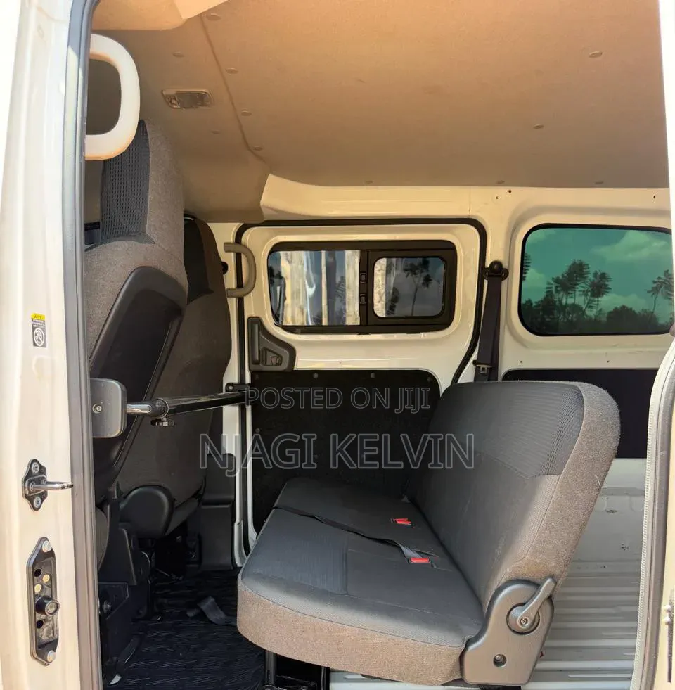 Nissan NV200 2018 White