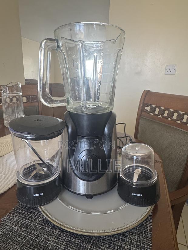 Black and Decker 3 in 1 Blender - main view