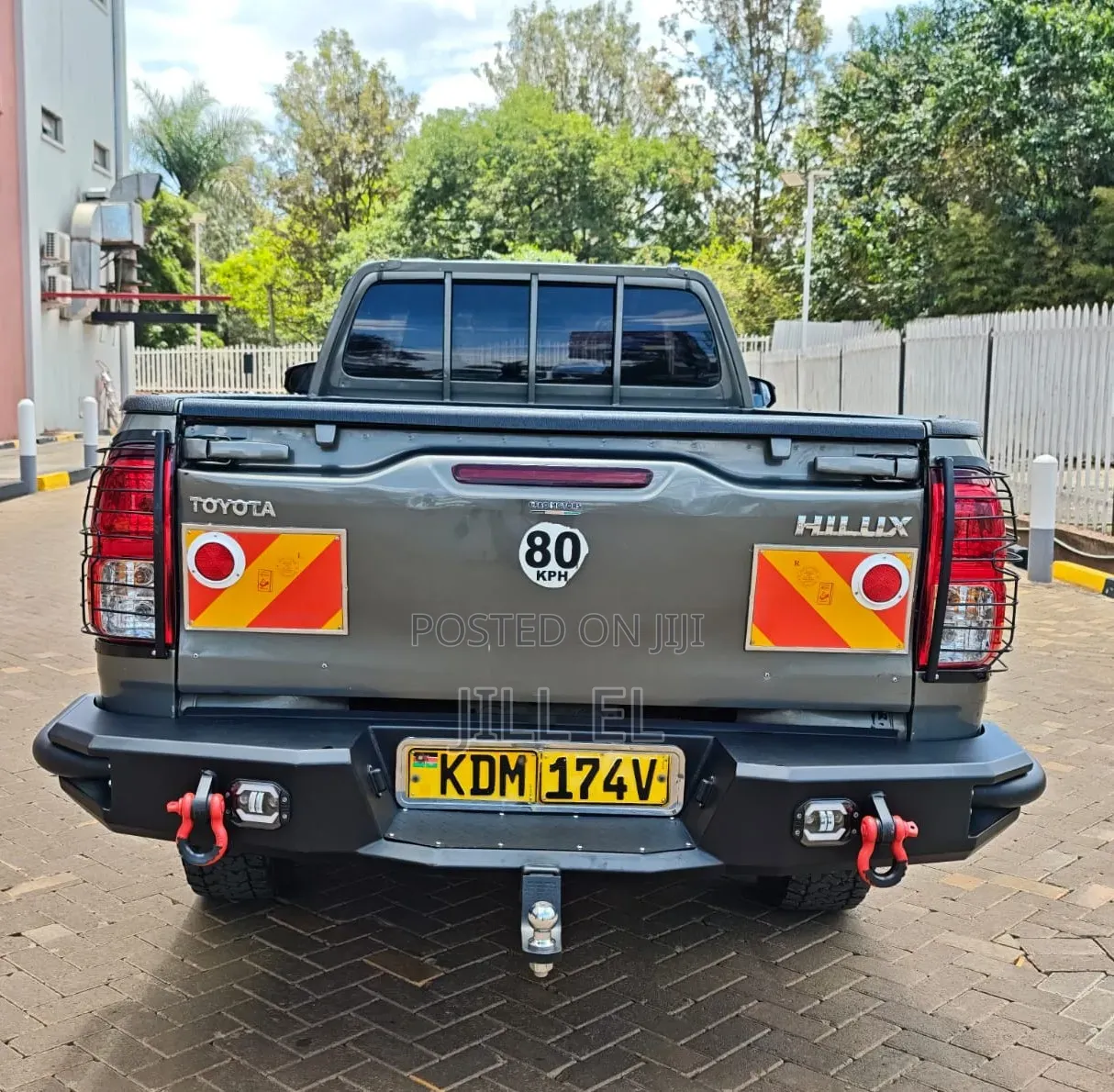 Toyota Hilux 2023 Gray