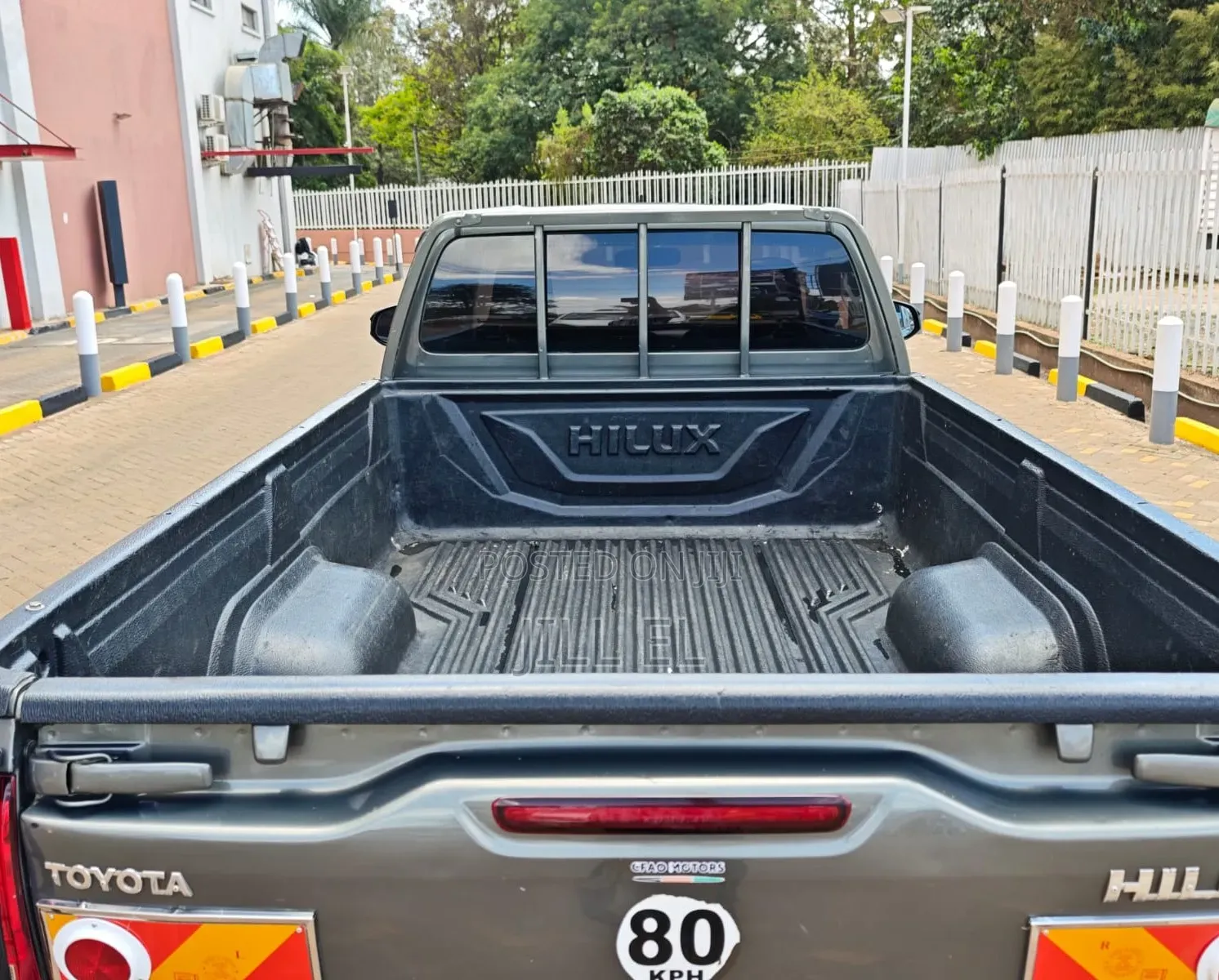 Toyota Hilux 2023 Gray