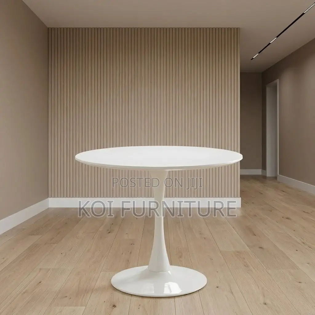 Coffee Table; Marble Round Commerical Coffee Table