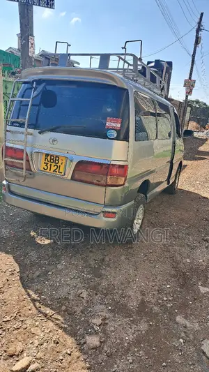 Toyota HiAce 2002 Grey