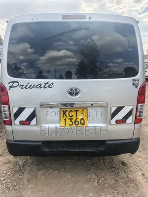 Toyota HiAce 2012 Silver