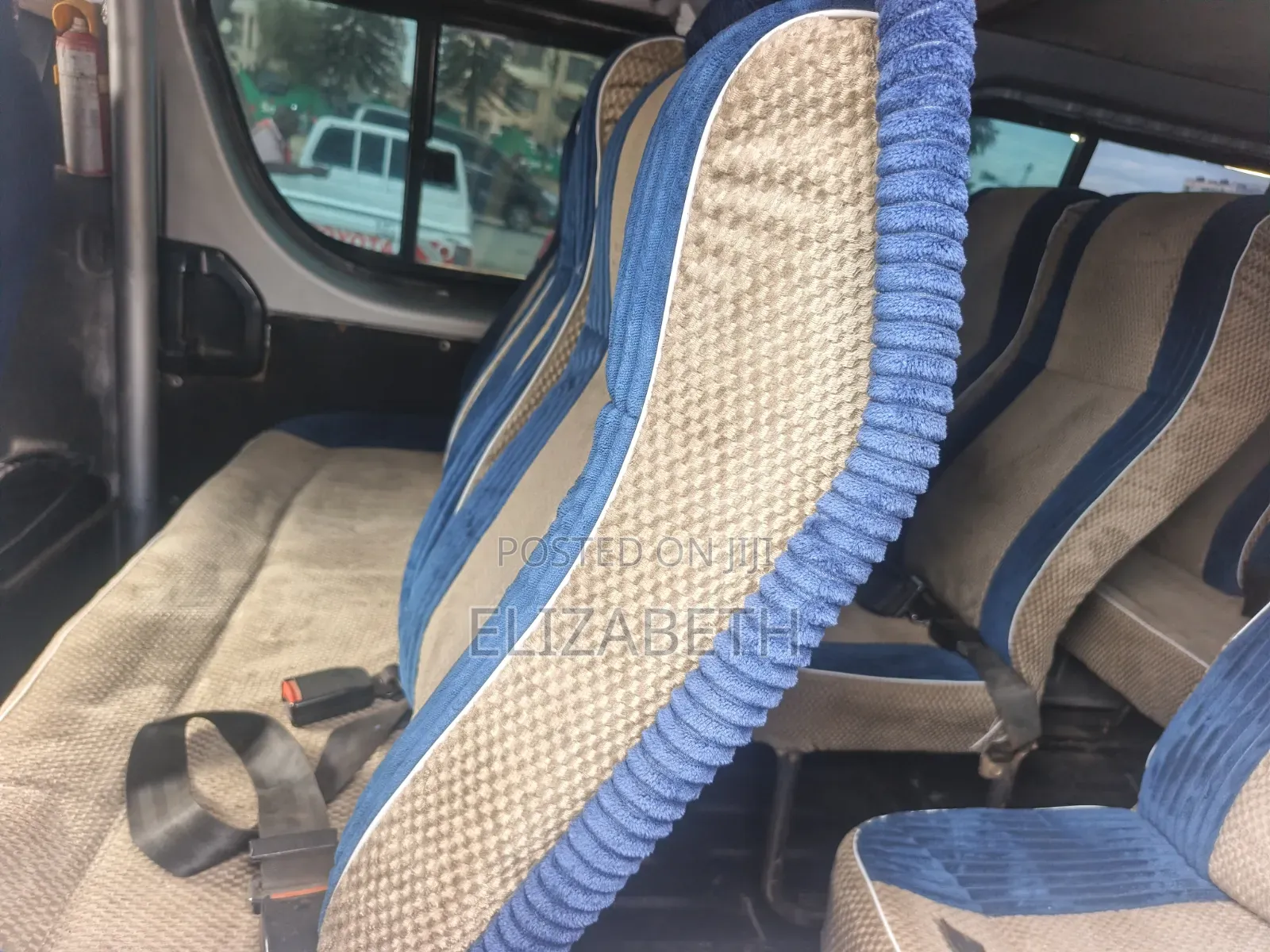 Toyota HiAce 2012 Silver