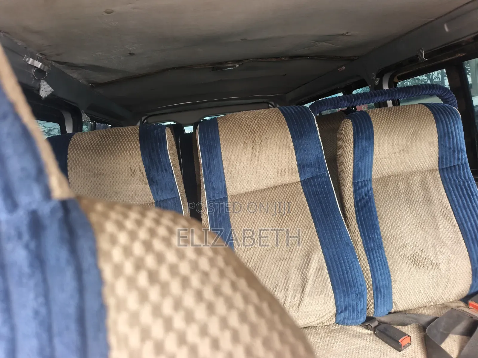 Toyota HiAce 2012 Silver