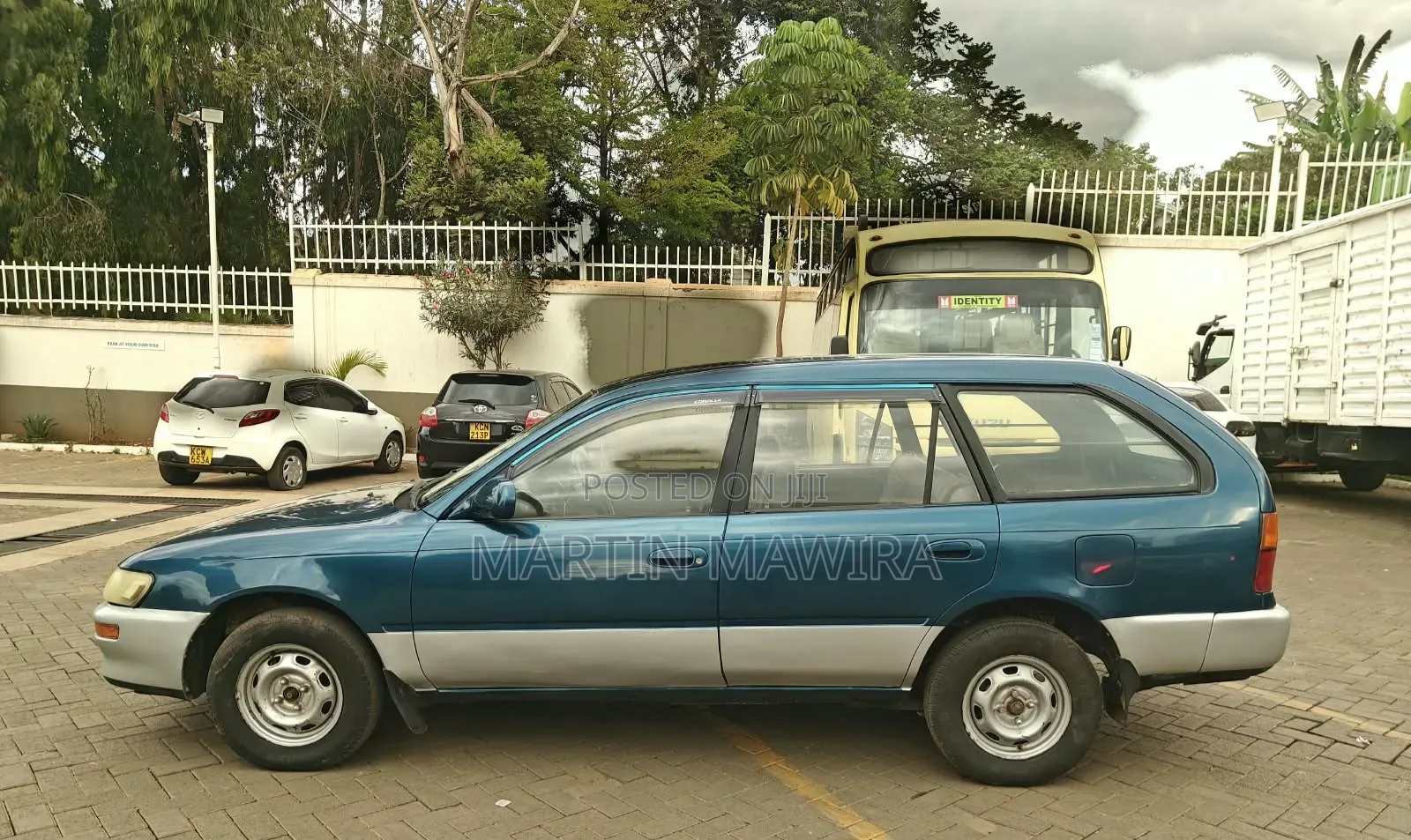 Toyota Corolla 1998 Blue