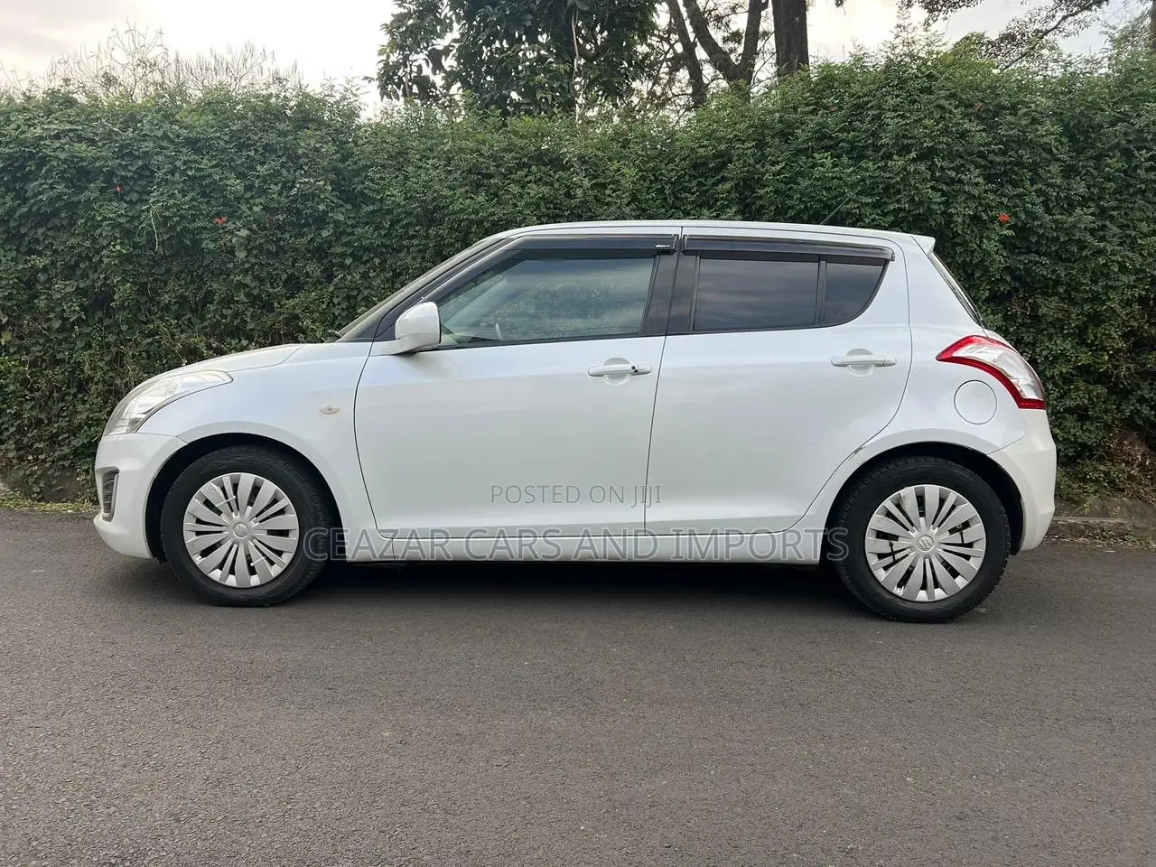Suzuki Swift 2015 White