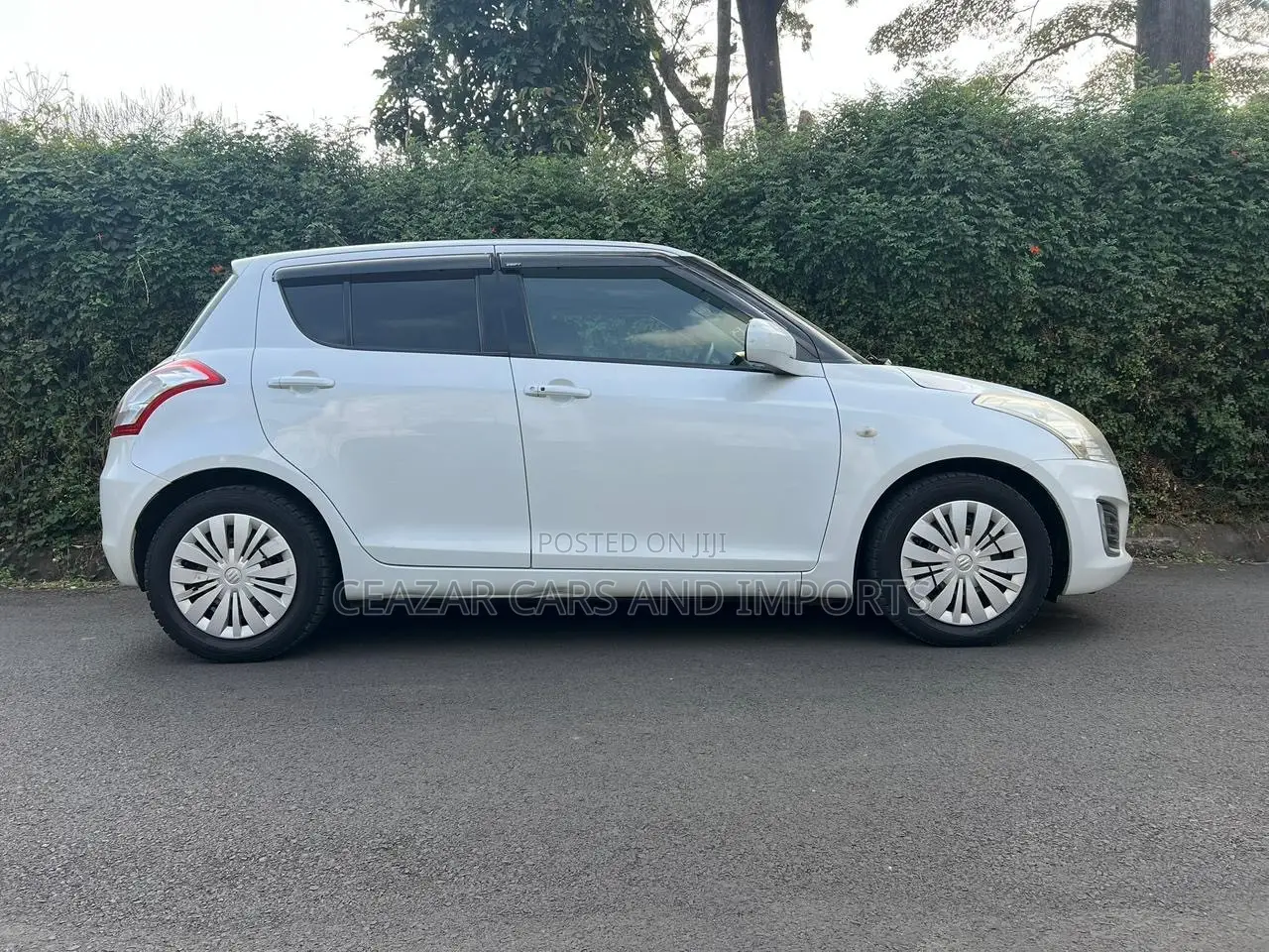 Suzuki Swift 2015 White