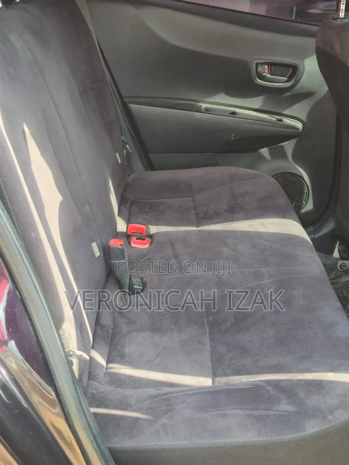 Toyota Vitz 2013 Burgundy