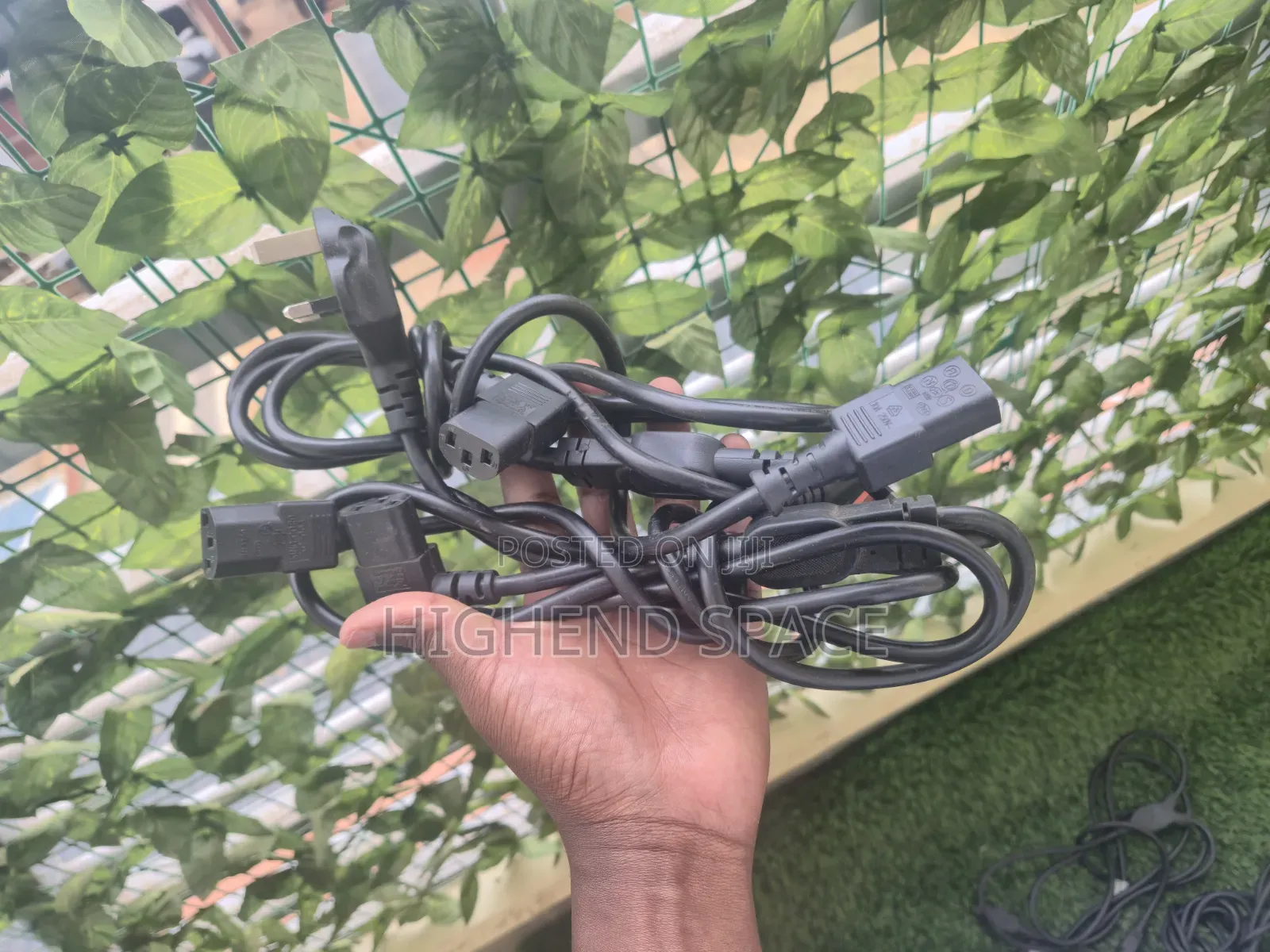 Twin Power Cables