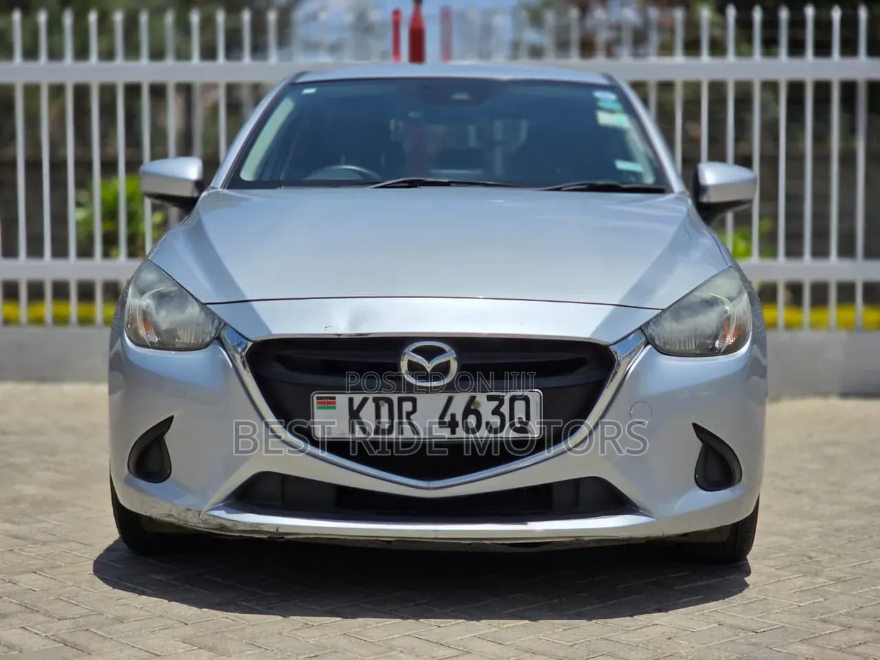 Mazda Demio 2017 Silver