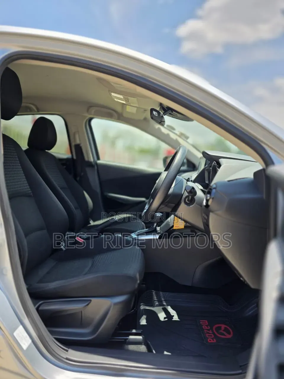 Mazda Demio 2017 Silver