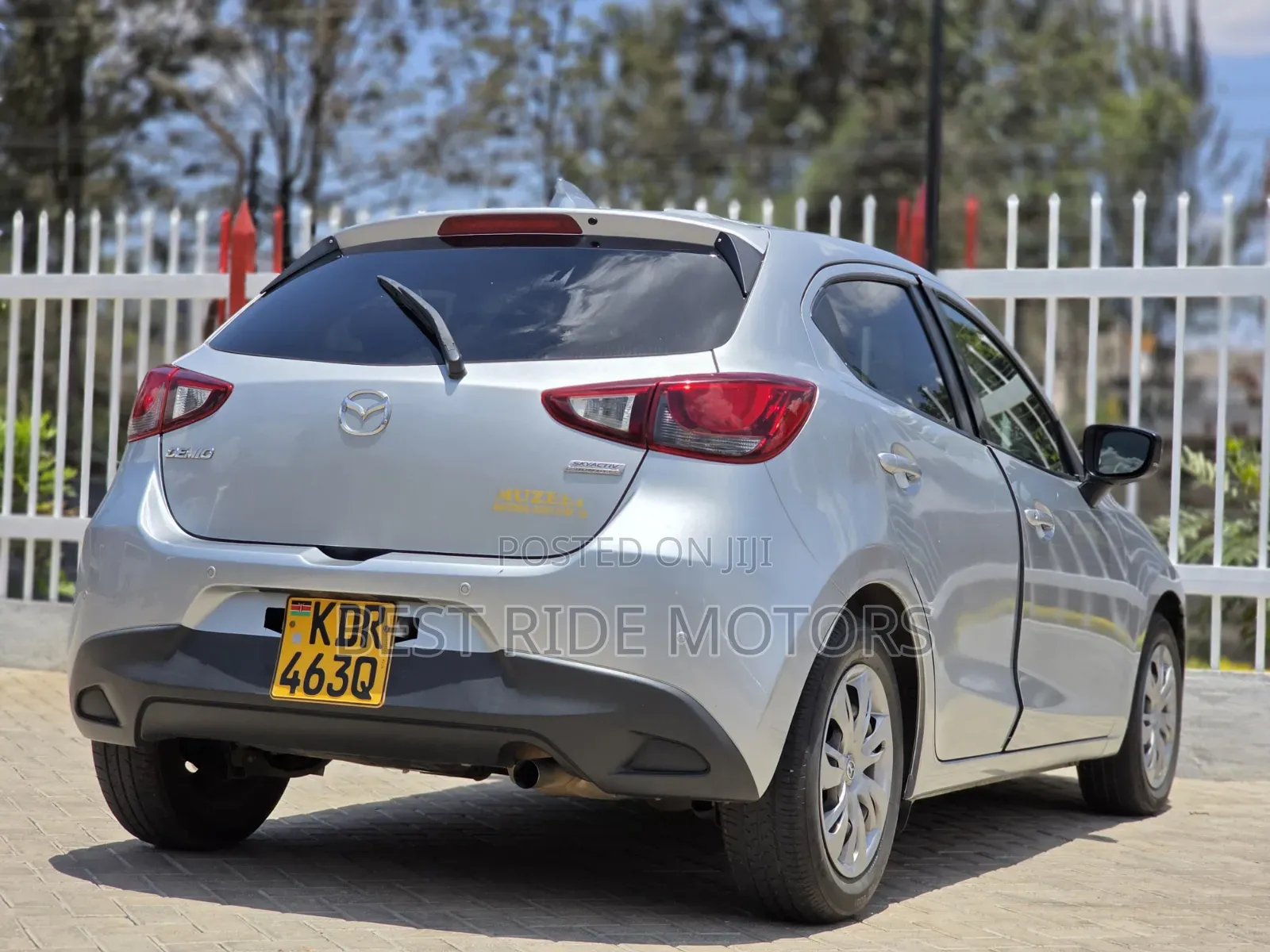 Mazda Demio 2017 Silver