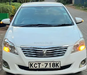 Toyota Premio 2013 White