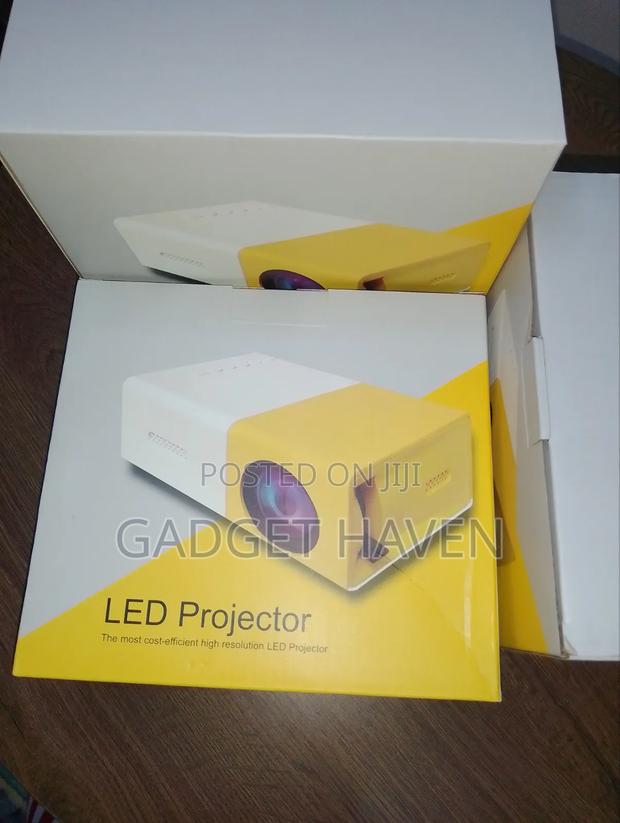 YG300 HD Mini Projector - thumbnail 2