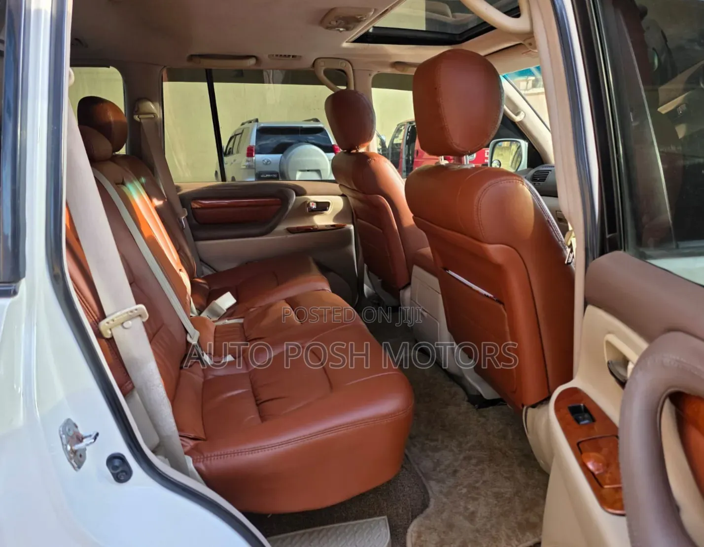 Toyota Land Cruiser 2007 White