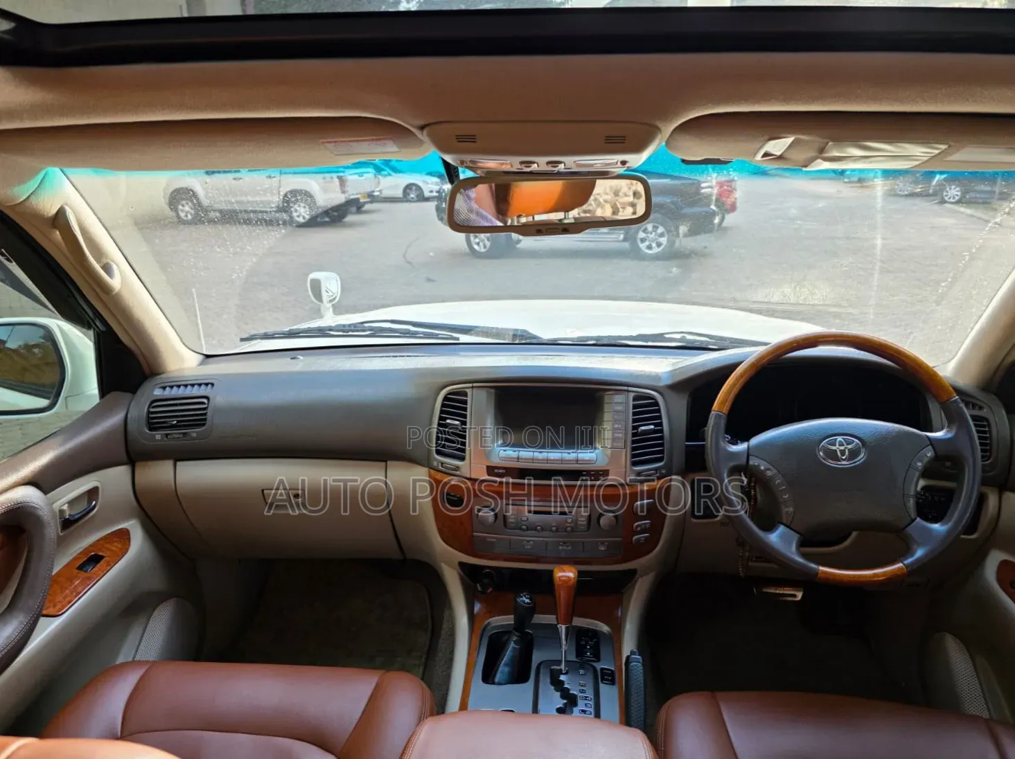 Toyota Land Cruiser 2007 White