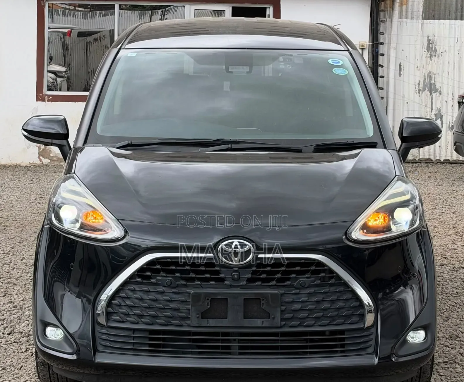 Toyota Sienta 2019 Black