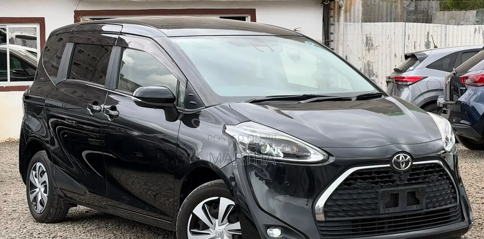 Toyota Sienta 2019 Black