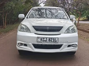 Toyota Harrier 2009 White