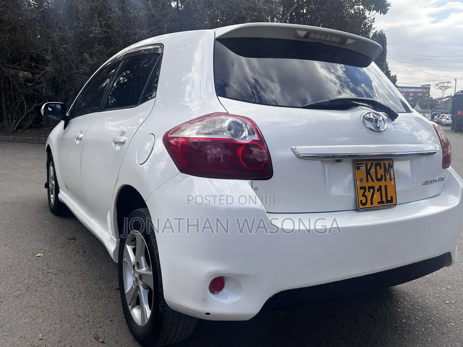 Toyota Auris 2010 White