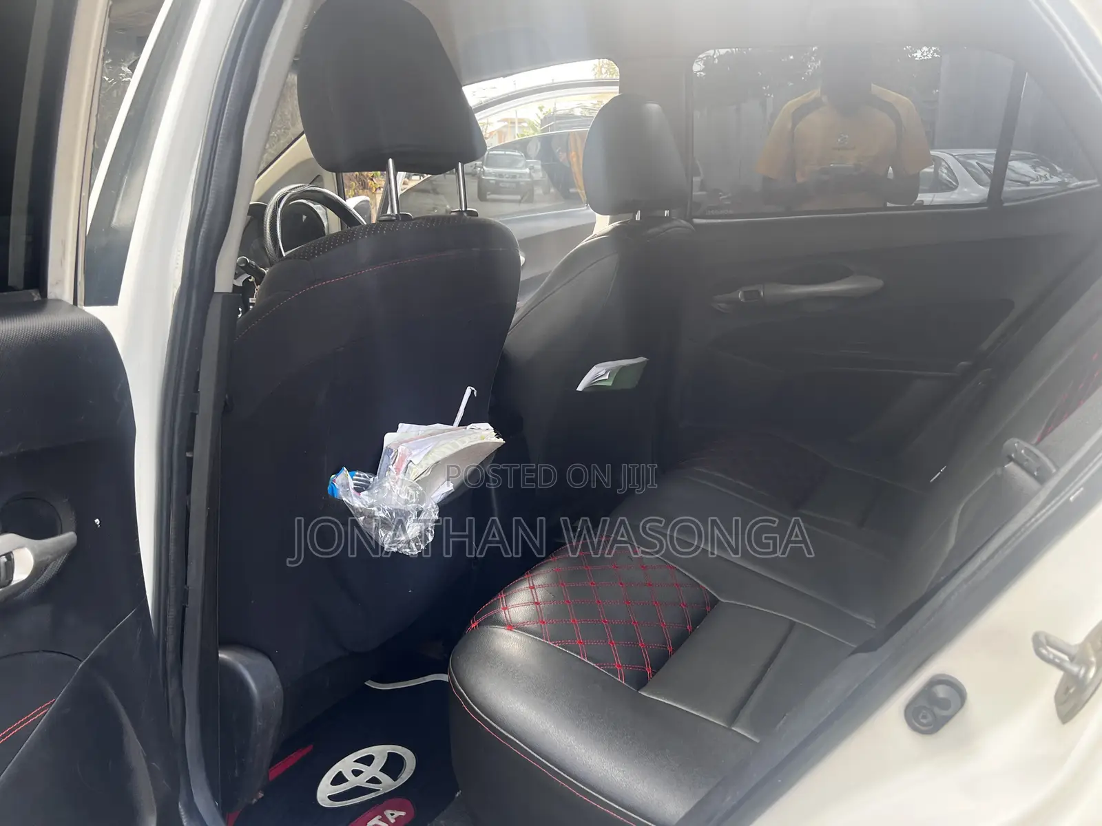 Toyota Auris 2010 White