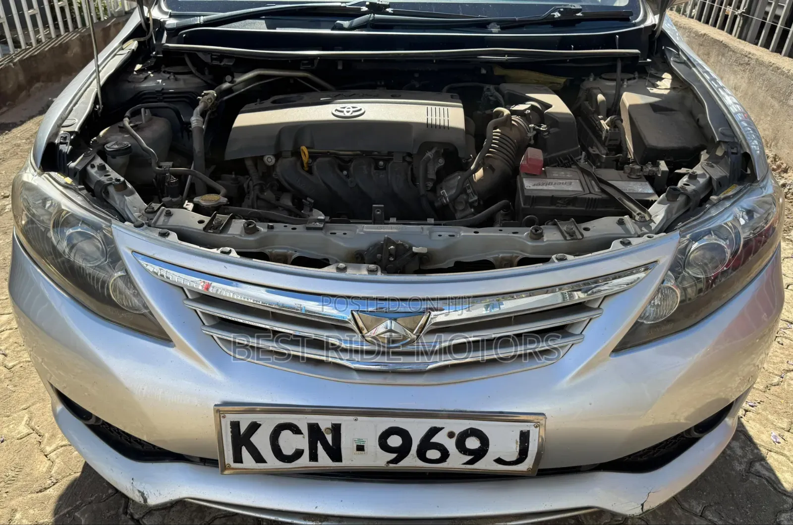 Toyota Allion 2011 Silver