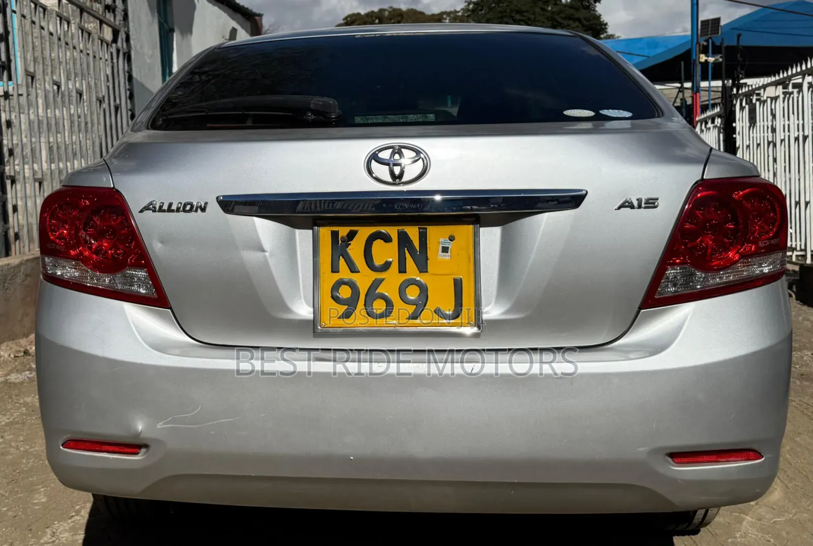 Toyota Allion 2011 Silver