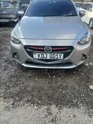 Mazda Demio 2015 Silver