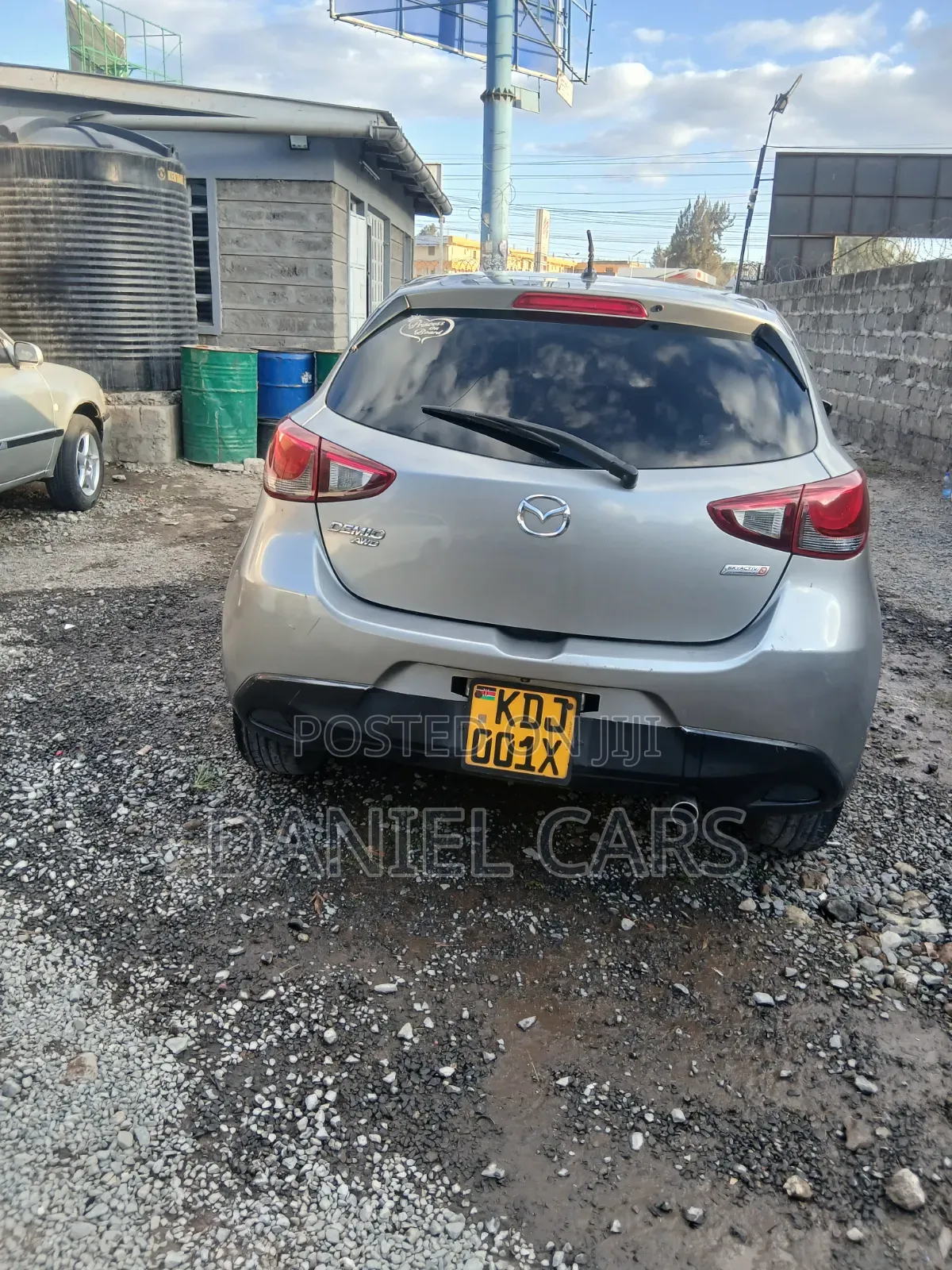 Mazda Demio 2015 Silver